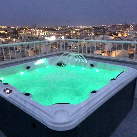 Wonderful Apartments With Shared Jacuzzi And Panorama Rooftop Gzira Екстериор снимка
