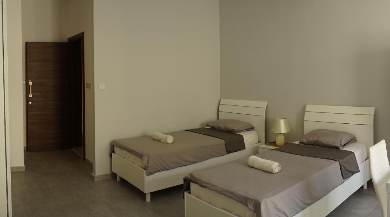 Wonderful Apartments With Shared Jacuzzi And Panorama Rooftop Gzira Екстериор снимка