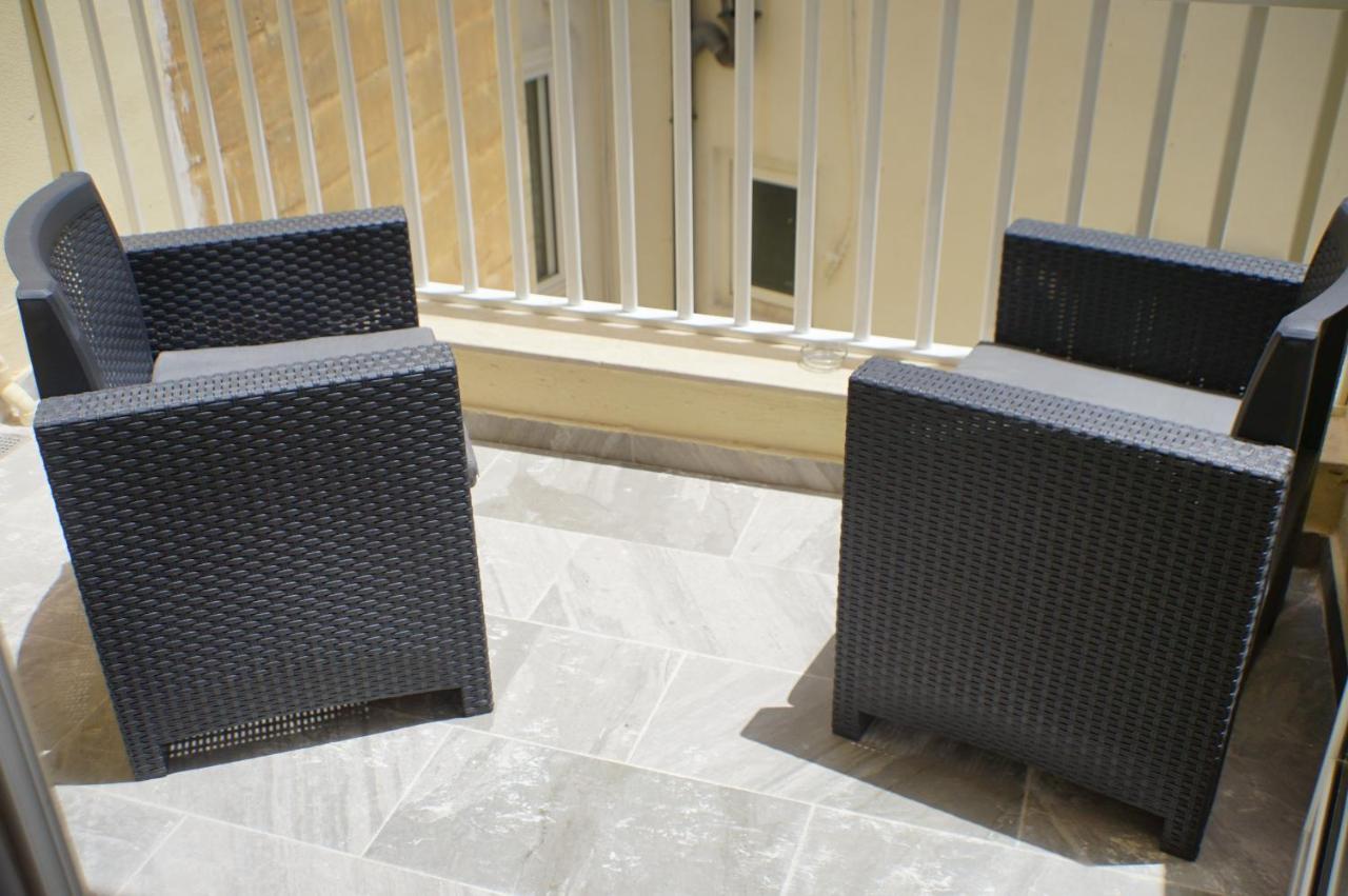 Wonderful Apartments With Shared Jacuzzi And Panorama Rooftop Gzira Екстериор снимка