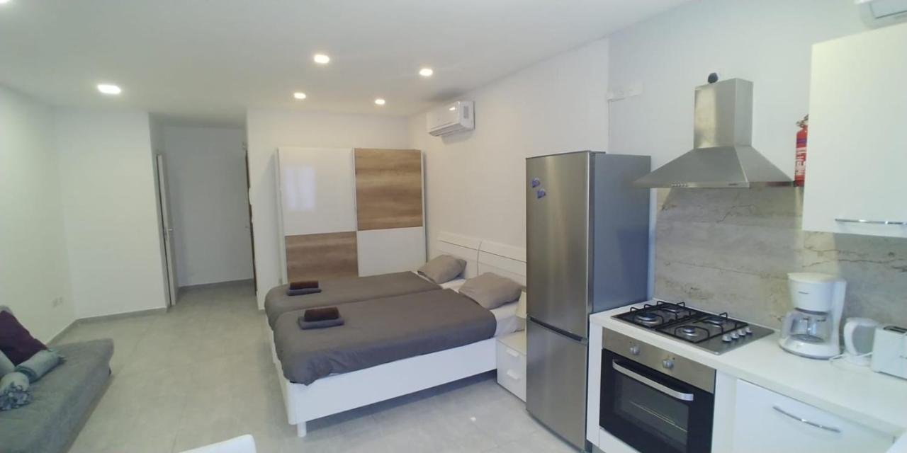 Wonderful Apartments With Shared Jacuzzi And Panorama Rooftop Gzira Екстериор снимка